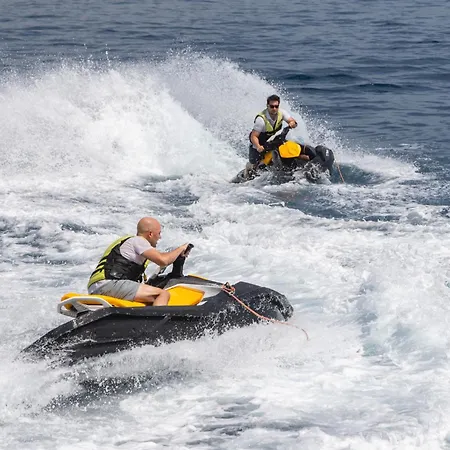 ספינת מלון Yacht Irama *