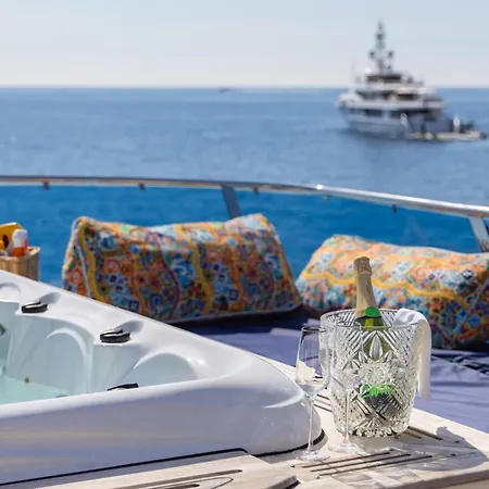 Yacht Irama